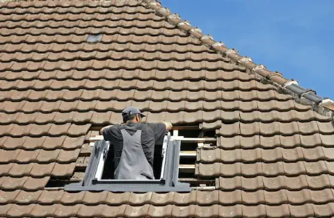 Pose de velux - Saint-Pierre-la-Noue